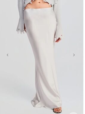 SEROYA Silvana silk maxi skirt Satin bias Slip silver gray $378 sz M